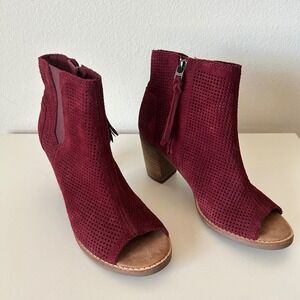 TOMS Majorca Burgundy Suede Perforated Peep Toe Ankle Boots Wine Red Size 9
